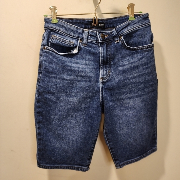 Lee Slim Fit High Waist Washed blue Denim Shorts size 4 - Picture 5 of 10